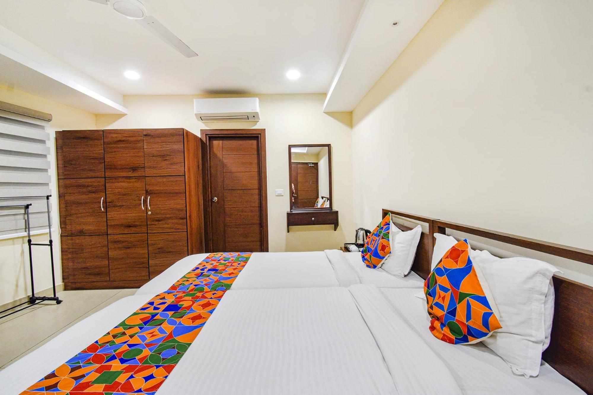 Fabhotel Prime Am Suites - Nr Yashoda Hospitals - Secunderabad Хидерабад Екстериор снимка